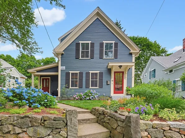 79 Union St, Holliston, MA 01746