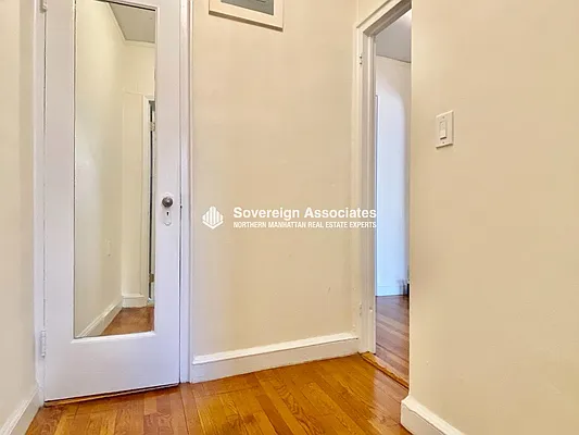 Rented by Sovereign Associates | media 11