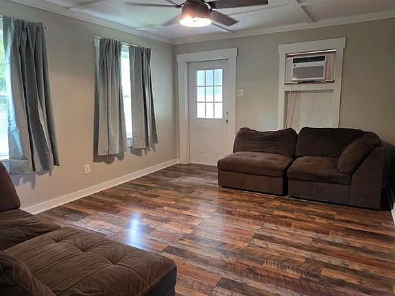 4th image of 152 Snowden Rd