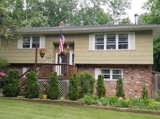 102 Andover Sparta Rd, Newton, NJ 07860