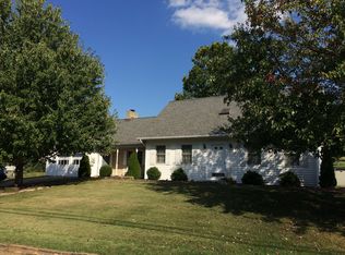 3114 Sylvan Dr, Morgantown, WV 26508