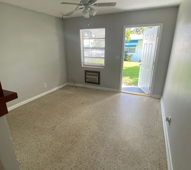 1st image of 711 Gotham Ct #B