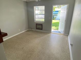 711 Gotham Ct #B, West Palm Beach, FL 33405