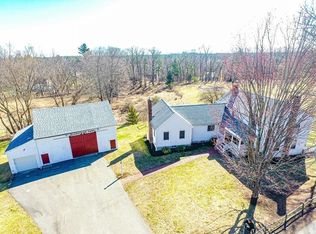 25 Dow St, Pepperell, MA 01463