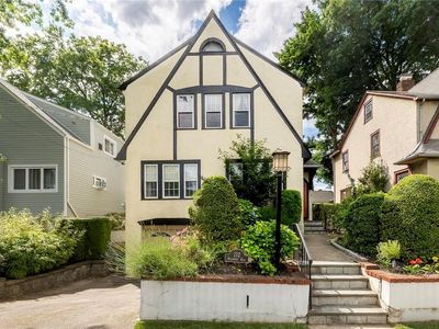 212 Hillcrest Road, Mount Vernon, NY, 10552