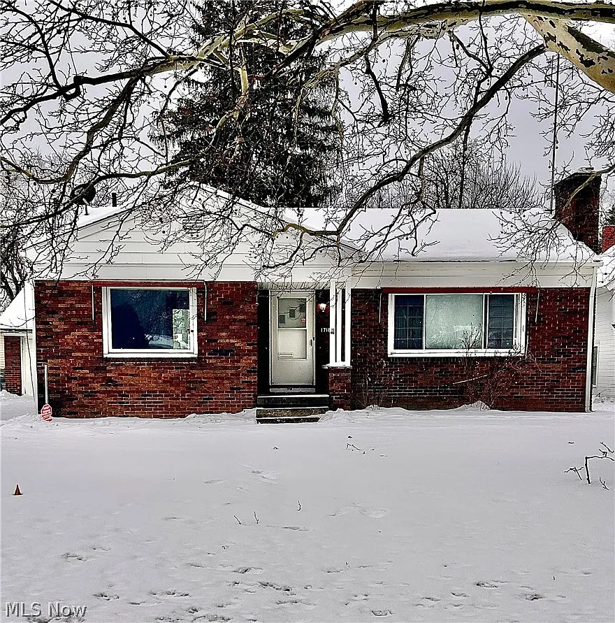 1718 Parkman Rd NW photo 1