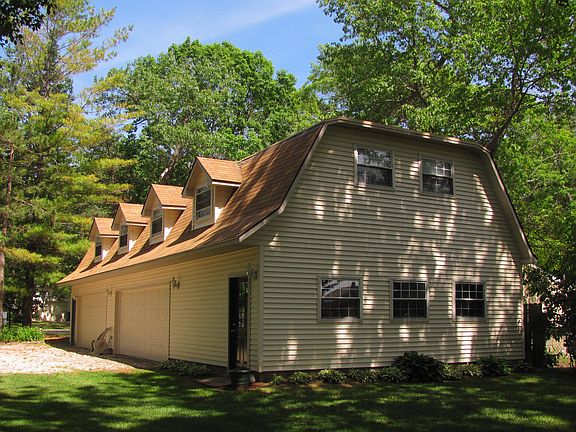 24x60' Garage & 3BR 1BA 
