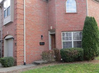2644 Longleaf Pl, Lexington, KY 40503
