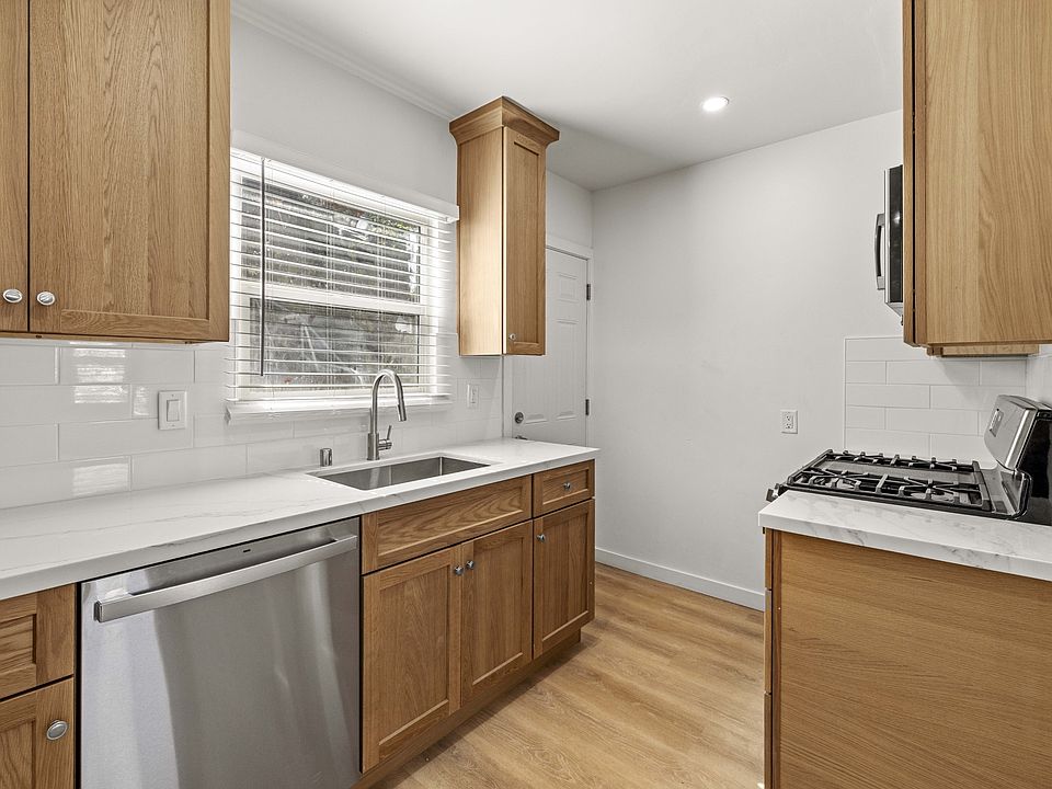 1st image of 3941-45 Georgia St #3941