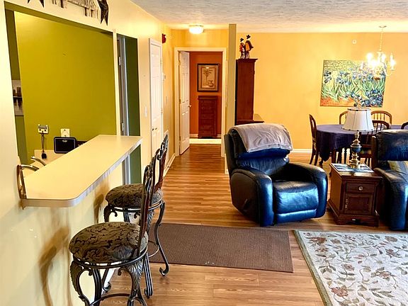 4th image of 2312 Remington Way APT 1108