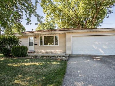 101 Harter Ln, Normal, IL, 61761