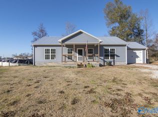 17099 Sledge Rd, Athens, AL 35611