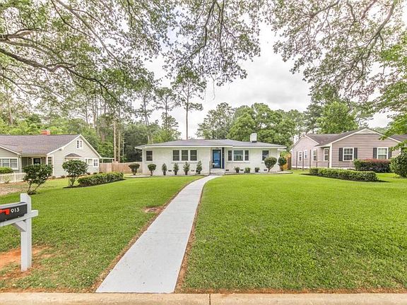 2nd image of 913 7th Ave