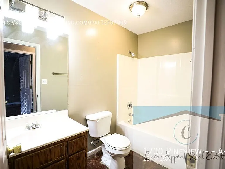 1700 Pineview St #A2 — Photo 14