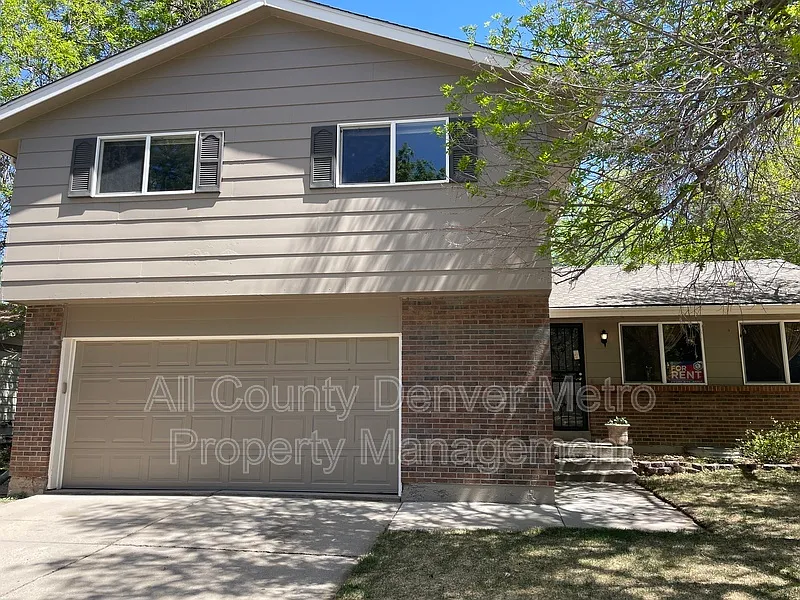 Building Photo - 6534 Zinnia St