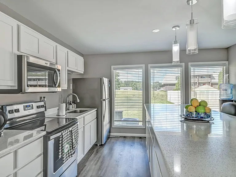 Cypress Pointe — Photo 1