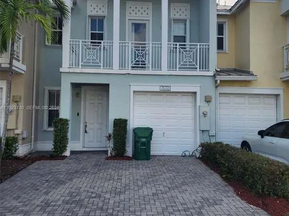 7510 NW 107th Pl, Doral, FL 33178