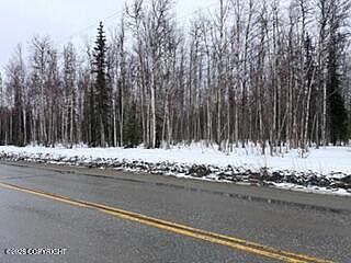 1st image of 25010 W Long Lake Rd