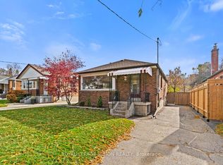 29 Donora Dr, Toronto, ON M4B1B6