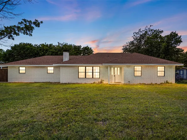 608 S Colorado St, Whitney, TX 76692