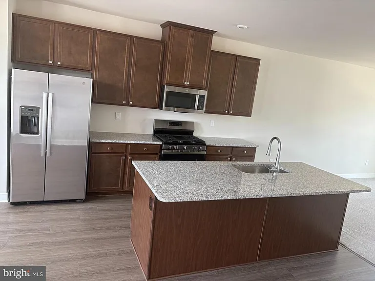 114 Spyglass Hill Dr — Photo 5