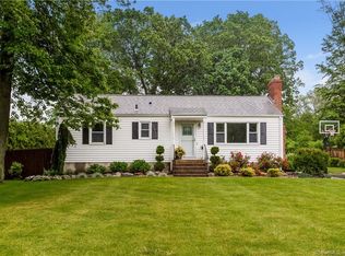 23 Westbrook Rd, Rocky Hill, CT 06067