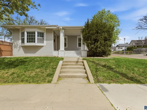 900 W 18th St, Sioux Falls, SD 57104