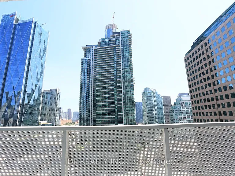 88 Harbour St #1705 — Photo 14