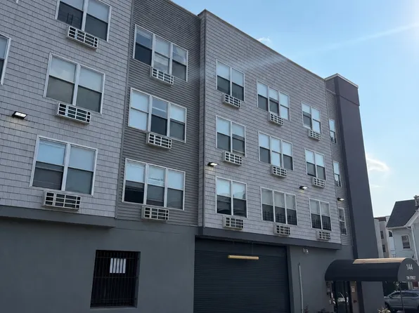 144 Fair St, Paterson, NJ