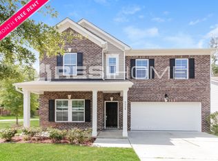 6524 Bluegill Rd, Charlotte, NC 28216