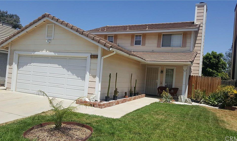 1st image of 26332 Snowden Ave