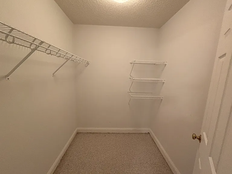 285 Merion Cir — Photo 13