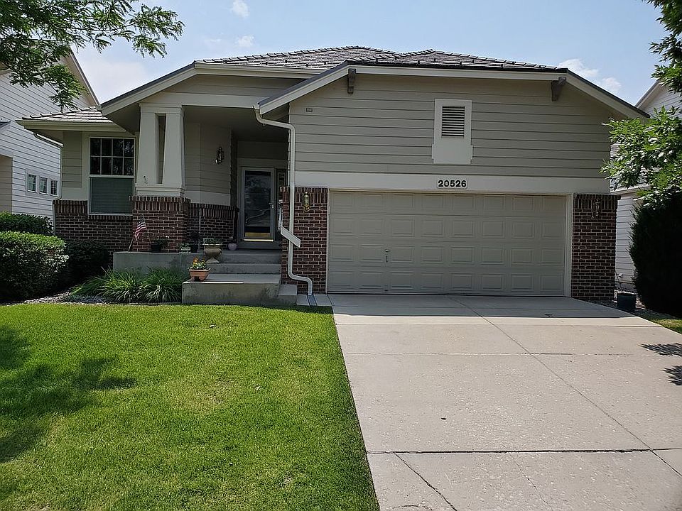 Welcome to 20526 E. Lake Dr.