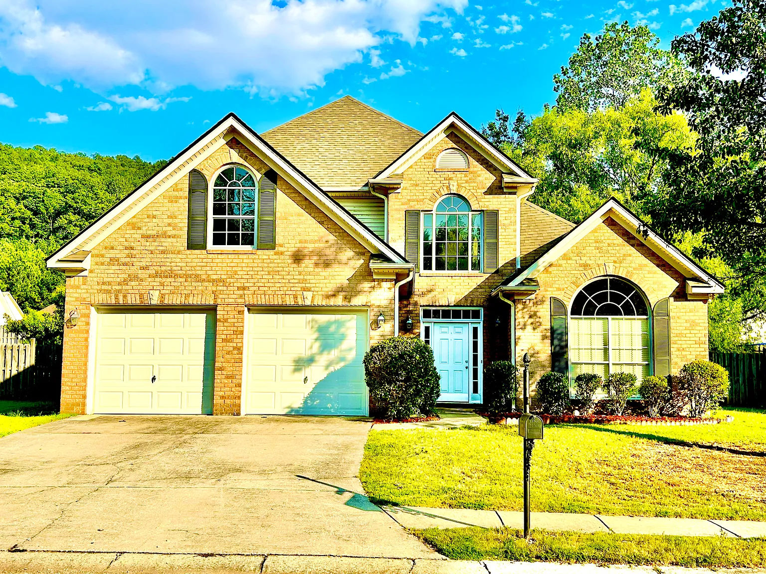 539 Forest Lakes Dr — Photo 1