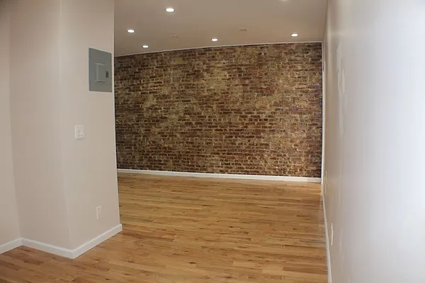 Rented by Corcoran | media 10