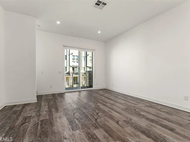 1415 W Cara Dr — Photo 17