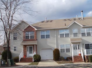 291 Vasser Dr, Piscataway, NJ 08854
