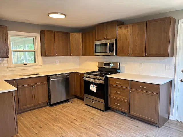 50 Carey Ave #A — Photo 22