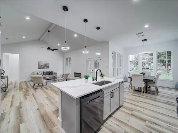 13660 Williams Rd, Azle, TX 76020