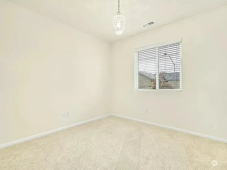 2714 11th Ave NW — Photo 8