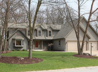 4280 S Wilshire Dr, New Berlin, WI 53151