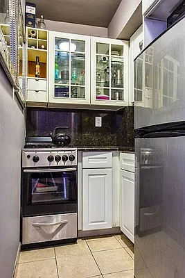 Sold by The Bamberger Group | media 2