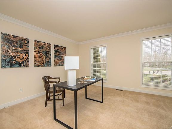 4th image of 10806 Brandy Wood Pl
