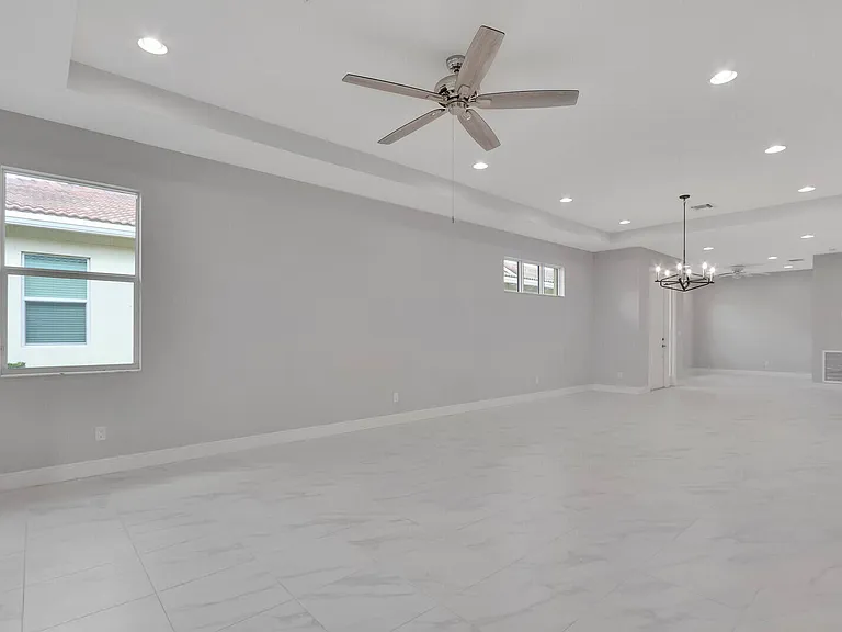 21026 SW Modena Way — Photo 11