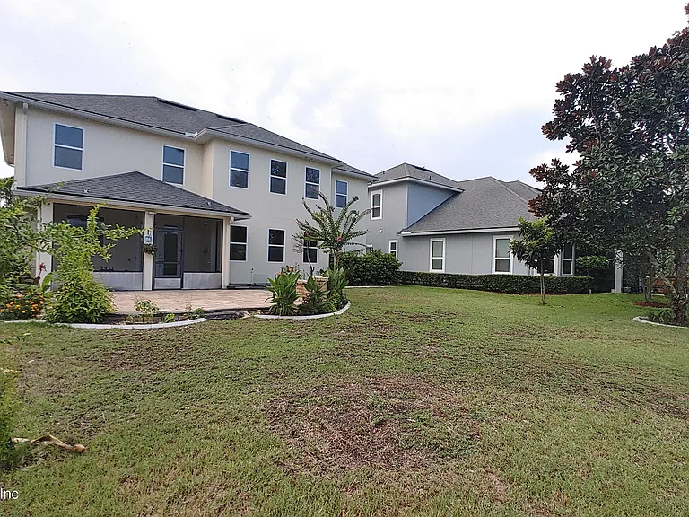 127 Rockcreek Dr — Photo 6
