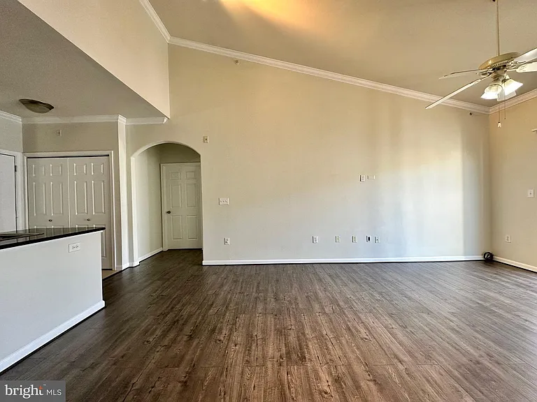 12925 Centre Park Cir #405 — Photo 16