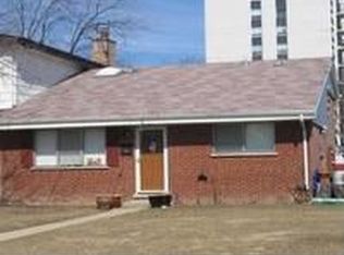 9000 Sherry Ln, Des Plaines, IL 60016