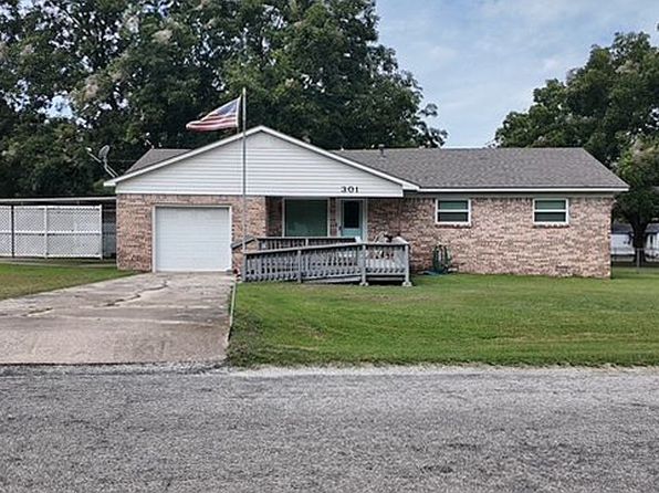 301 N County Line Rd