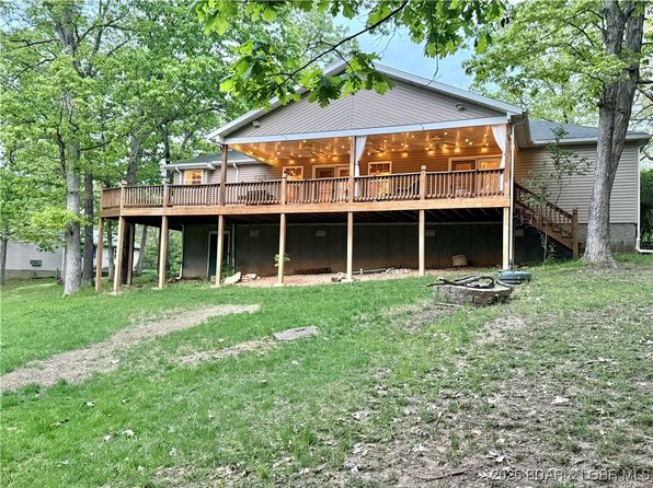 277 Brentwil Blvd, Linn Creek, MO 65052
