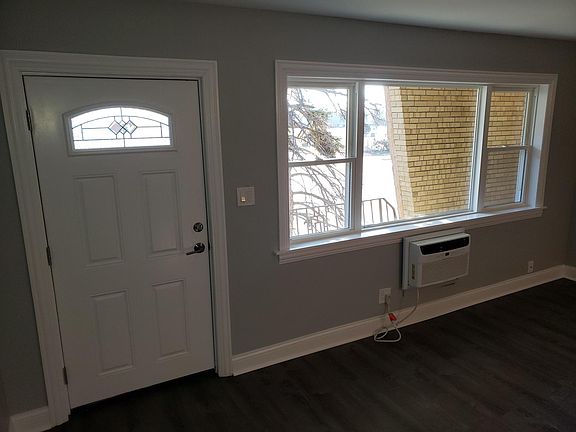 4th image of 1805 S Harlem Ave APT 5